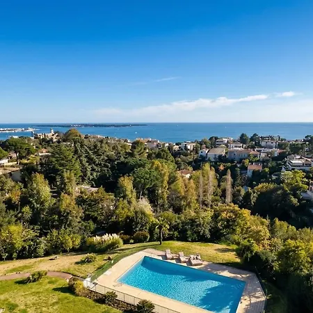 Ocean View 2-bed With Pool And Terrace